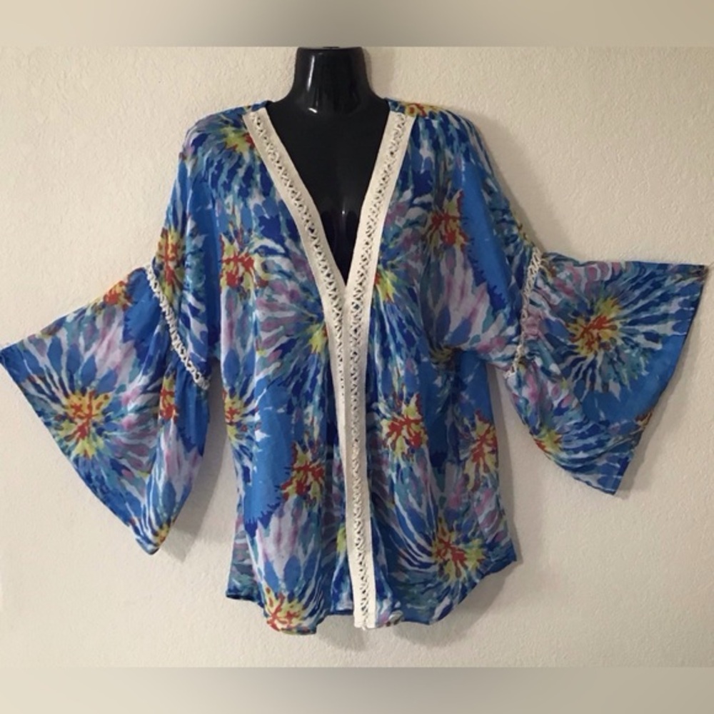 Steve Madden women’s cape/kimono